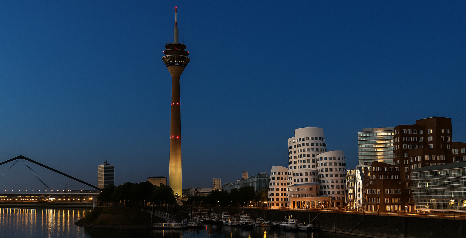 Düsseldorf MedienHafen Panorama
